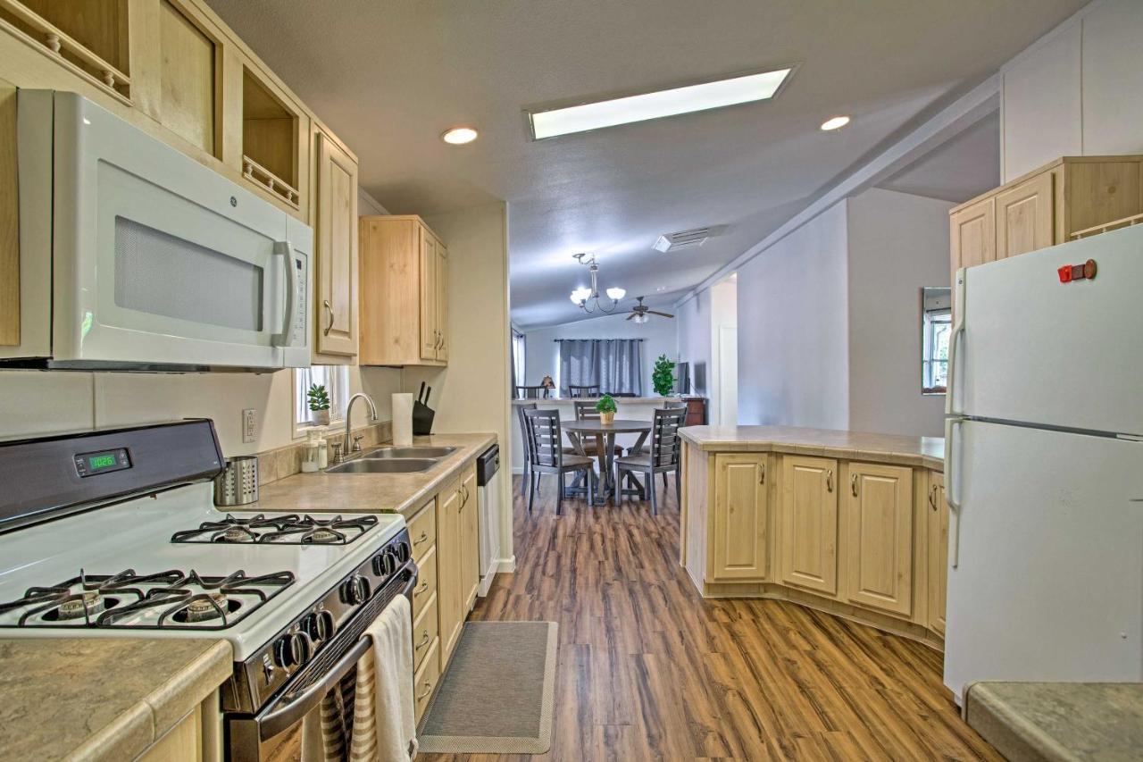 Sedona Home With View, Half-Mi To Chimney Rock! Exterior photo